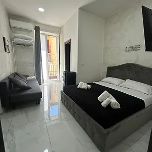 Terrazza Luxury Valentino , Nápoles Italia